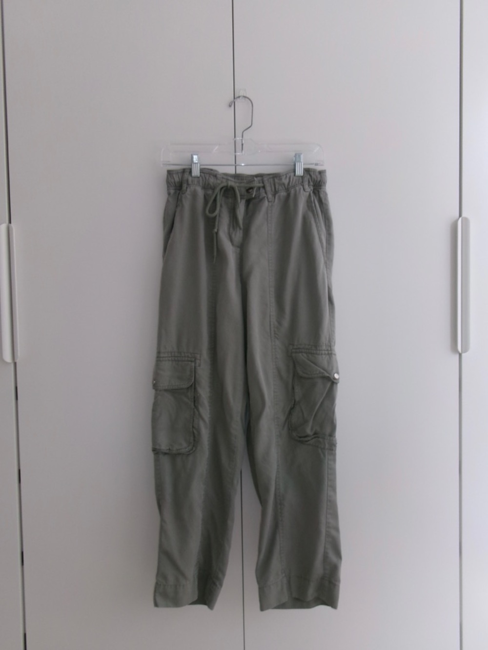 Women’s Olive Green Cargo Pants with Drawstring Waist